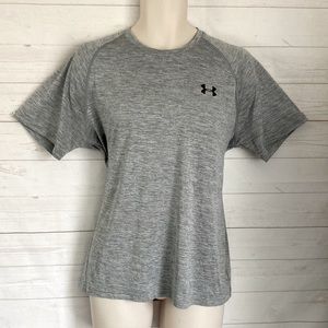 Under Armour Size M Heat Gear Gray Short Sleeve Athletic Shirt “Stain”